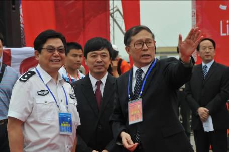 奧運火炬?zhèn)鬟f接力活動有我們